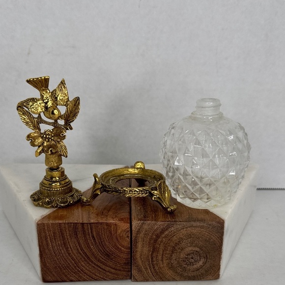 Antique Matson Gold Ormolu Hummingbird Glass Perfume Bottle With Glass Dauber - Picture 6 of 8